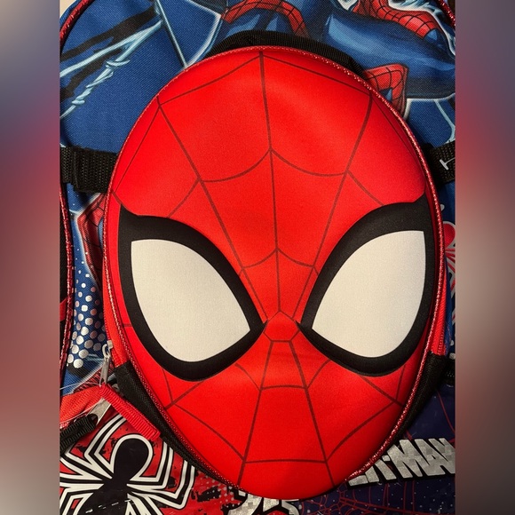 Kids Spider-Man Backpack with Molded Lunch Bag - Picture 5 of 13